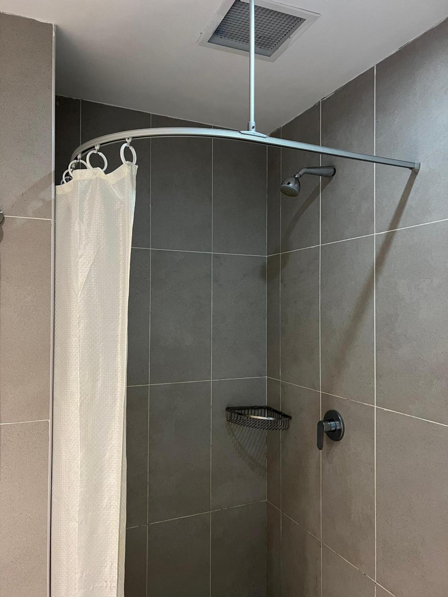 קוצ'ינג Serapi Verdure Hotel מראה חיצוני תמונה