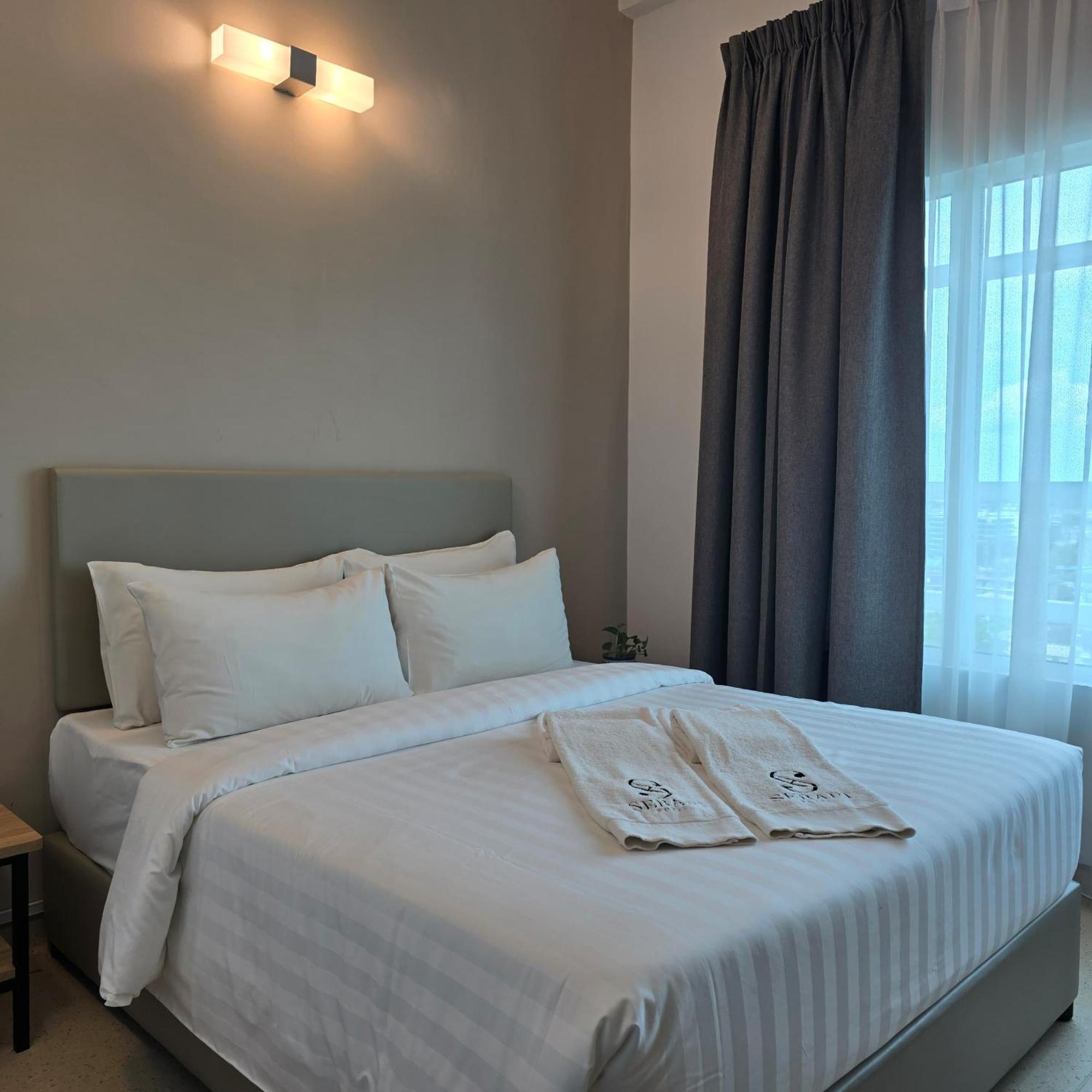 קוצ'ינג Serapi Verdure Hotel מראה חיצוני תמונה